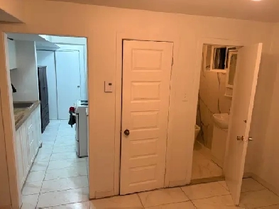 Appartement 3 et demi RENOVÉ très bien localisé Image# 1