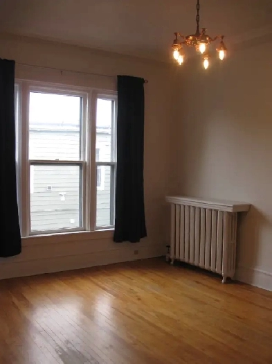 UPTOWN HERITAGE 2-BEDROOM Image# 1