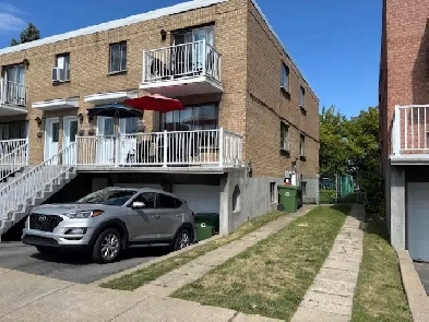 LASALLE GARCONNIERE 3 1/2  $850/ MOIS OCC IMMEDIATE Image# 1