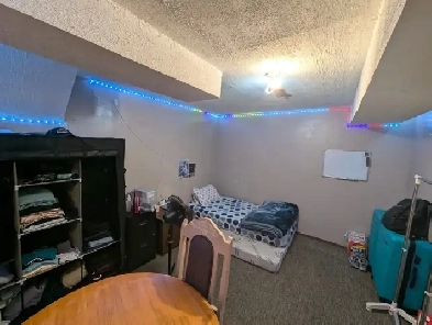 Room For Rent - Etobicoke Image# 1