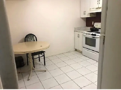 ROOM FOR RENT  SHARING FOR BOYS ONLY $425 CLOSE TO SHEIRDAN Image# 1