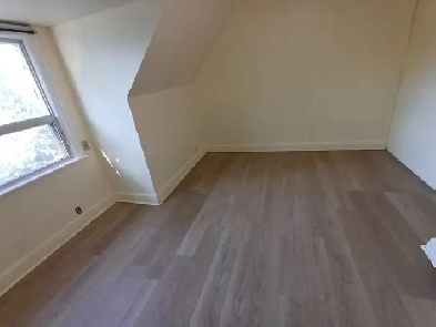 $1,900/m unit For Rent 1 bedroom/kitchen/washroom on 3rd floor Image# 1