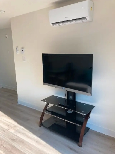 Bright 3-1/2 Condo Located Near Metro Angrignon – Available now Image# 1