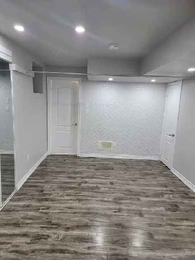 One Bedroom Studio Basement near The Gore Road, Brampton Image# 1
