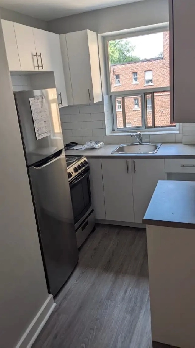 1 Bedroom Apt Prime Etobicoke, low rise Dec 1st Image# 1