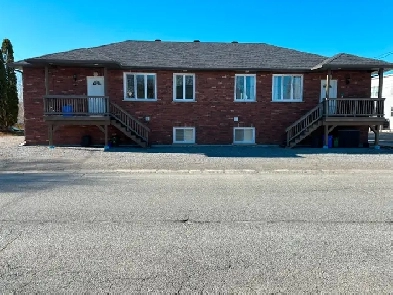 2 Bedroom Plus Den For Rent December 2025 Image# 1