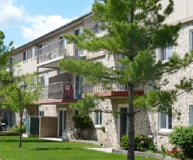 3 Bedroom Renovated Unit with Ensuite Laundry - $2195.00 Image# 1
