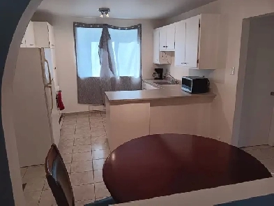 Très grand 4 1/2 St-Eustache Image# 1