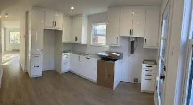 5 1/2  rénové avec 3 chambres Image# 1