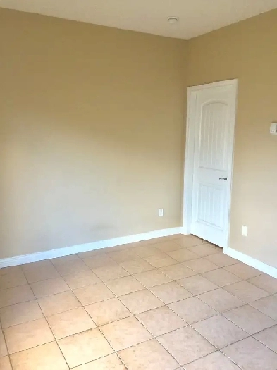 Cozy one bedroom suite available now  in Burnaby Image# 1