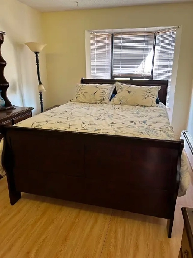 FURNISH ROOM CALG NW Image# 1