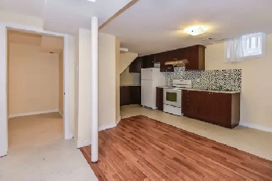 2 bedroom basement apartment in Mississauga for rent Image# 1