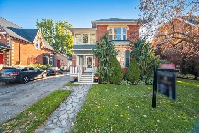 Beautiful 4 Bed 3 Bath Century Home Downtown Brampton Image# 10