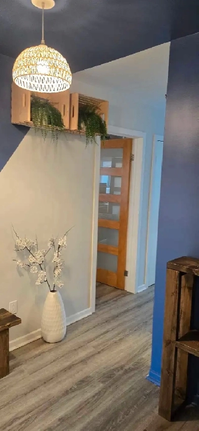 Condo 4 1/2 TOUT INCLUS - 2 bedrooms ALL INCLUDED Condo Image# 1