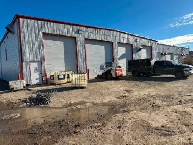 Commercial shop for lease Image# 2
