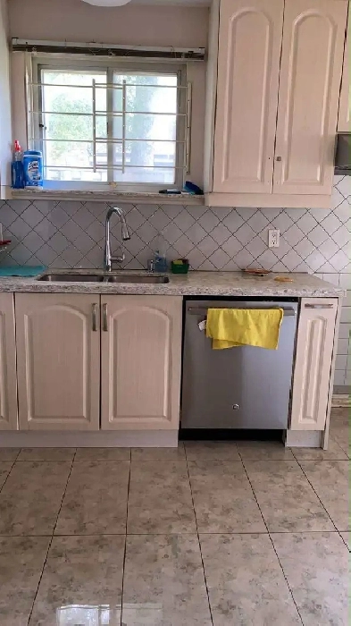 room for rent Image# 1