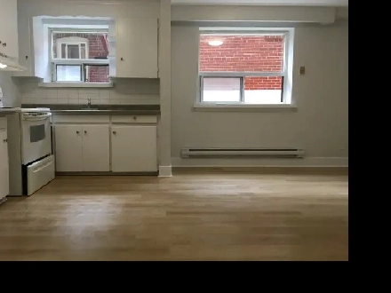 Two Bedroom, 1 bath, Apartment Image# 1