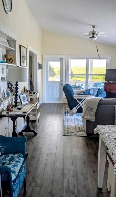 Summerside Area - Furnished - Weekly or Monthly Image# 1