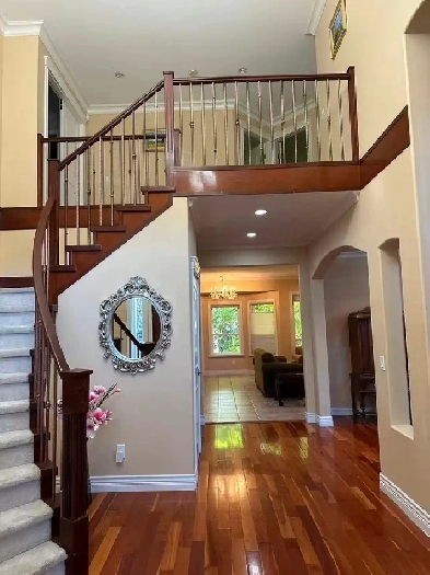 Five bedroom 4 bathroom house Image# 1