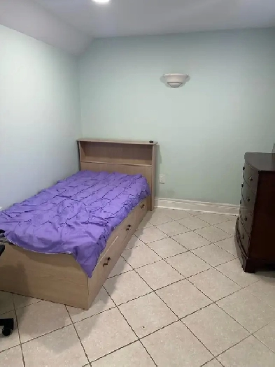Single Room for female. Image# 1