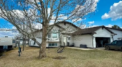 4-Bed, 3-Bath family home located in North Weyburn Image# 3