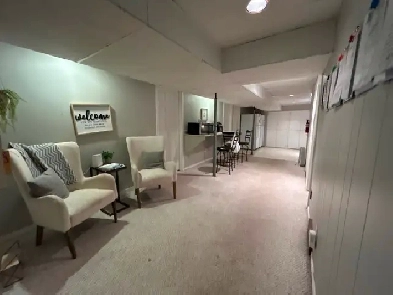 Furnished Room available for male by UofM off University cres. Image# 1