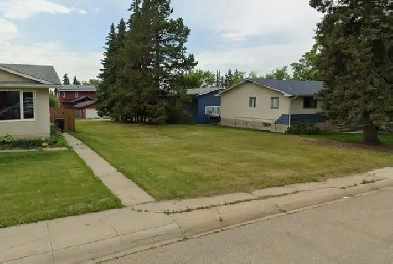 Investor Alert or Dream Build Opportunity in Barrhead! Image# 3