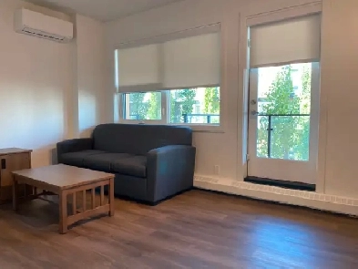 Offering $2000 to take on lease - Encore University District Image# 1