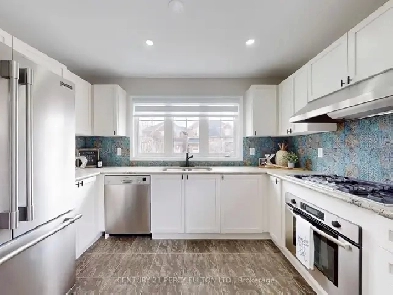 2 Private rooms available near Derry/Scott Blvd Image# 1