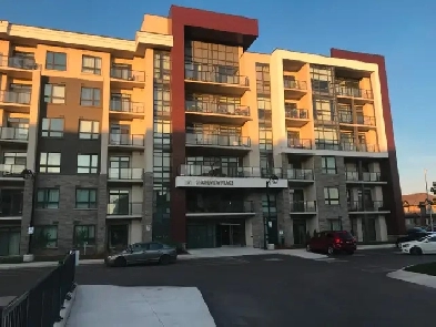 1 BEDROOM CONDO ON THE WATER (Stoney Creek) Image# 1