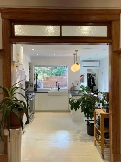 Grand 6 1/2 au RDC avec sous-sol dans Rosemont (H2G 2N6) Image# 1