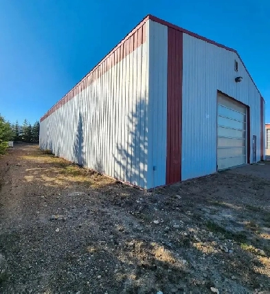 FOR LEASE - 5,000 ft² Warehouse Storage Building (50′×100′)Edgar Image# 1