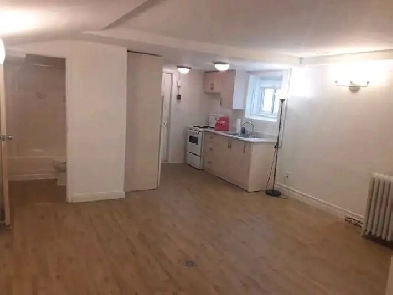 Batchelor for lease Image# 1