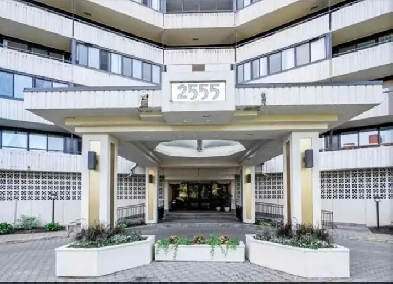 Condo 41/2 haut de gamme au bord de l’eau – Électricité incluse Image# 1