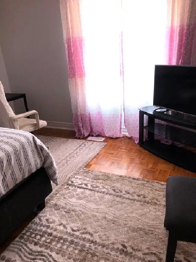 Private room and bathroom Image# 1