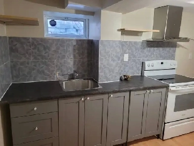 New Apartment for Rent $1400 Include Parking Image# 1