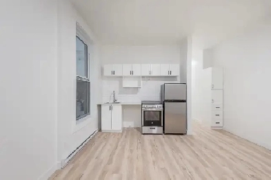 4.5 - Disponible Maintenant Image# 1