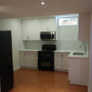 2 Bedroom Basement Mississauga Image# 1