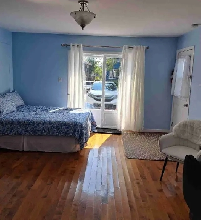 City Studio Apartment Image# 5