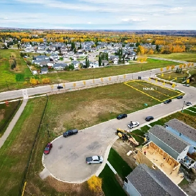 #25KA – (9 DUPLEX PARCELS SELLING SEPARATELY) Drayton Valley, AB Image# 3