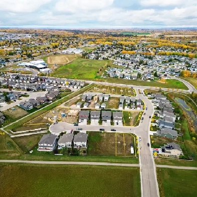 #25KA – (9 DUPLEX PARCELS SELLING SEPARATELY) Drayton Valley, AB Image# 5