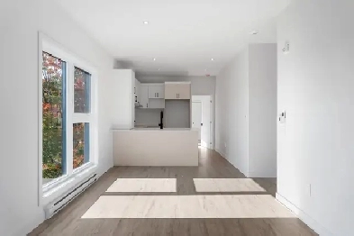 4 1 2 à Louer – Condo Moderne avec Inclusions Image# 1