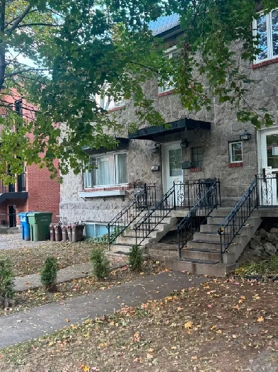 Room for Rent – Perfect for Student or Newcomer – $650/month Image# 1