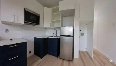 Charmant 2 chambres à louer // Charming 2 Bedrooms unit Image# 1