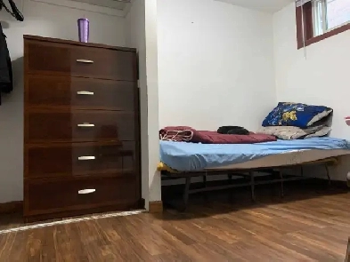 Room for Rent Downsview (Students) Image# 1