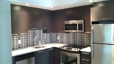 Condo 3 1/2 chambre fermée Image# 1