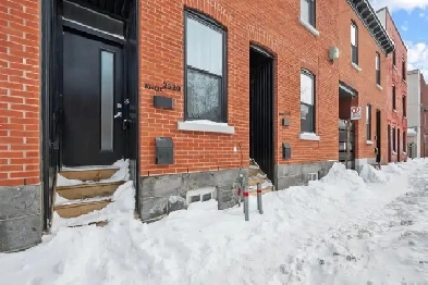 Sunny 2 bedroom apartment in Pointe St Charles for rent Image# 1