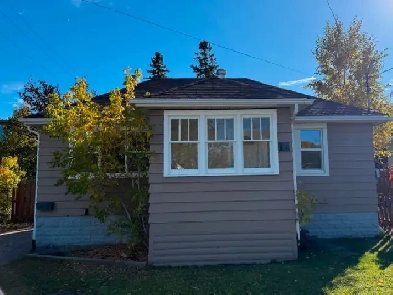 Charming South End Bungalow – Move-In Ready! Image# 7