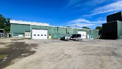 LOCAL INDUSTRIEL BEAUPORT Image# 1