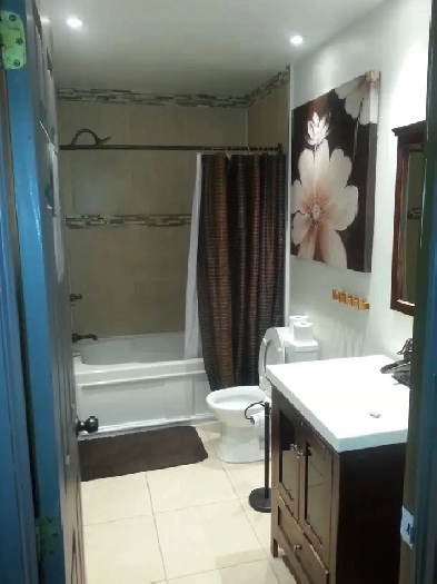 longueuil(chambre près des services) Image# 1